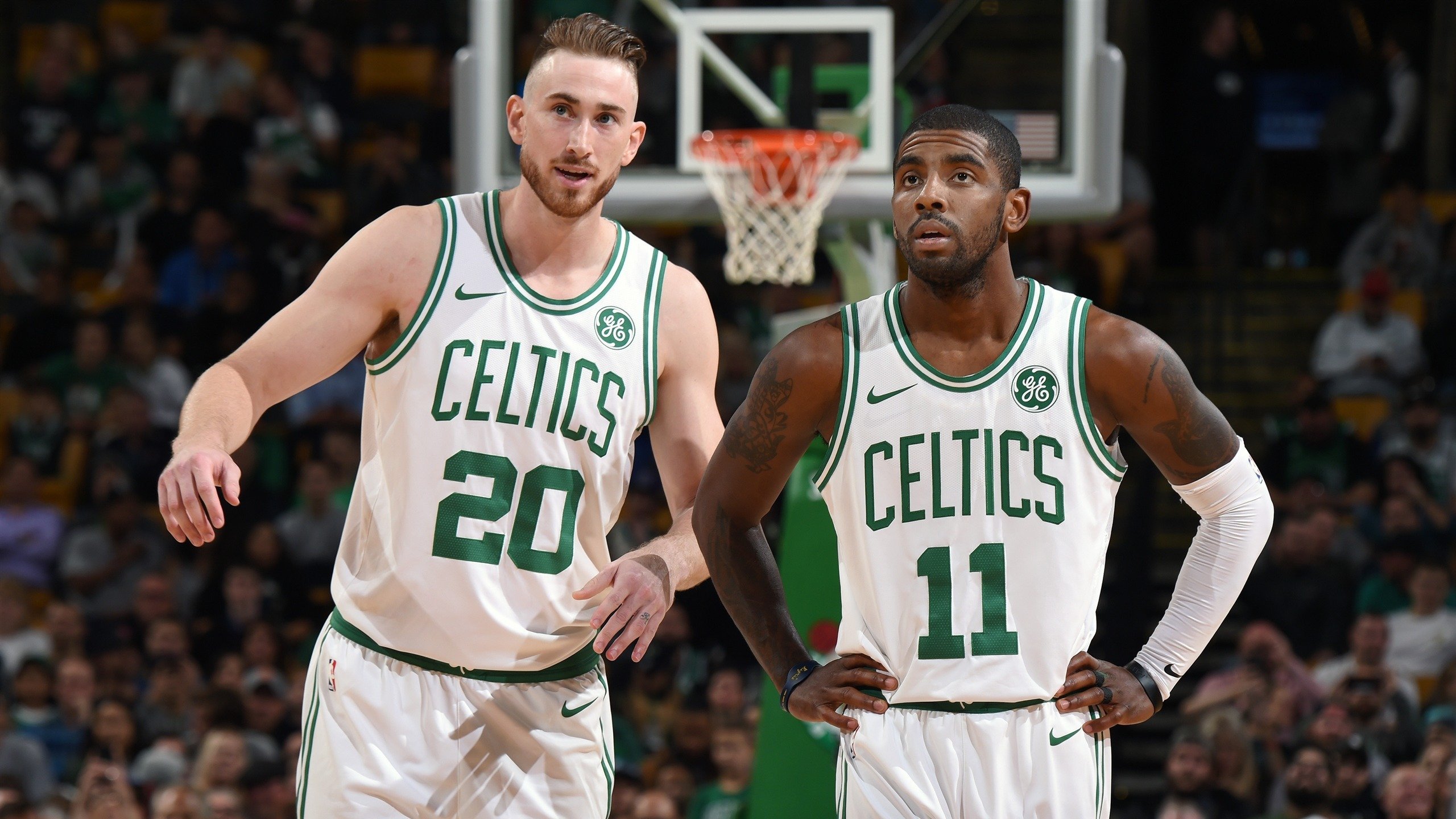 当欧冠的月光照亮NBA的夜，锡安在淘汰赛之夜，用里程碑撕裂宿命